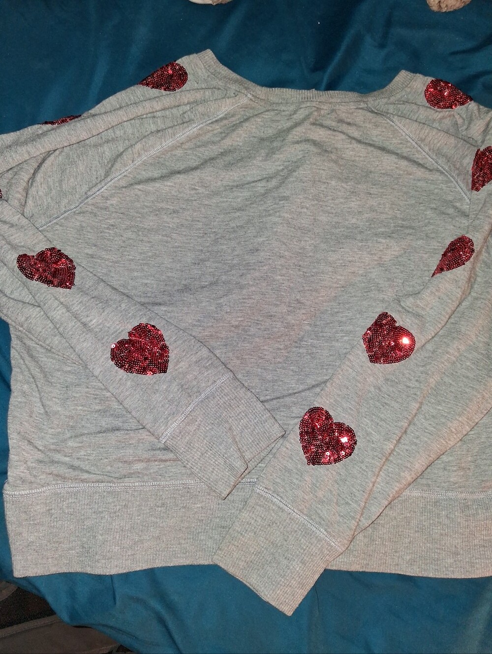 Victoria Secret Crew Sweatshirt With Hearts Sz Lg